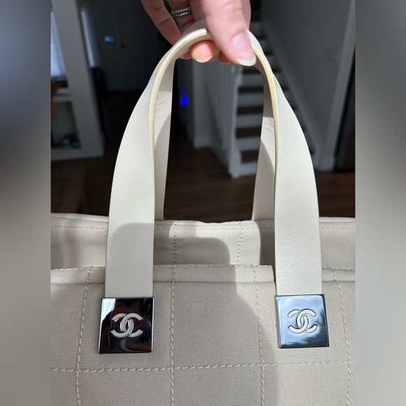 Chanel 2003 Canvas Chocolate Bar Boston Bag - Picture 6 of 8